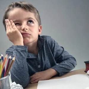 DEPRESYON OKUL BAŞARISINI AZALTIYOR